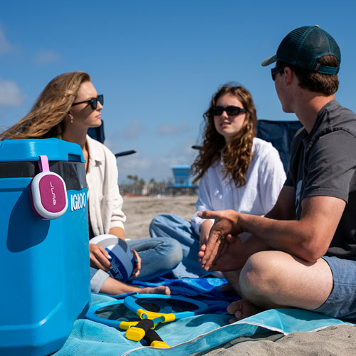 Haut-parleur de fête Bluetooth sans fil à l'épreuve des éclaboussures Pop de JLab - Mûre