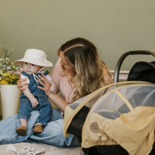 Chapeau de soleil pour bébé Petit Coulou - Vichy