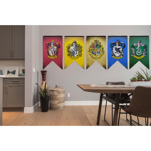Harry Potter Wall Banners Hogwarts Gryffindor Slytherin Ravenclaw Hufflepuff 5 Pack
