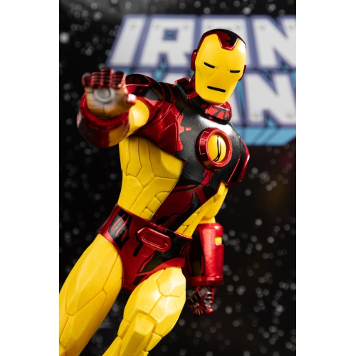 Marvel Iron Man 1:6th Scale Collectible with Scene & Comic McFarlane Toys