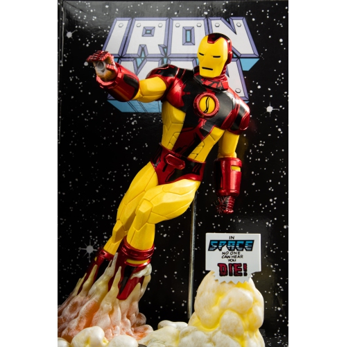 Marvel Iron Man 1:6th Scale Collectible with Scene & Comic McFarlane Toys