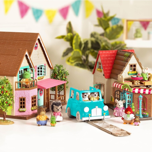 Li’l Woodzeez – Toy Car – Toy Camper – Figurine Playset – Camping Playset – 3 Years + – Happy Camper