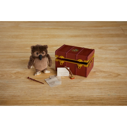 American Girl Harry Potter 18-inch Doll Hogwarts Playset with Plush Owl, Wand, Train Ticket, and Inkwell, for Ages 6+