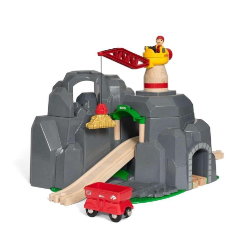 BRIO 63388900 World - 33889 Crane & Mountain Tunnel | 7 Piece Toy Train Accessory for Kids Ages 3 and Up
