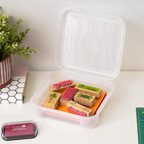 IRIS USA 8 Pack Clear Scrapbook Paper Storage Boxes, Portable Craft and Art Project Case for 6 x 6 Photos, Plastic Sto..