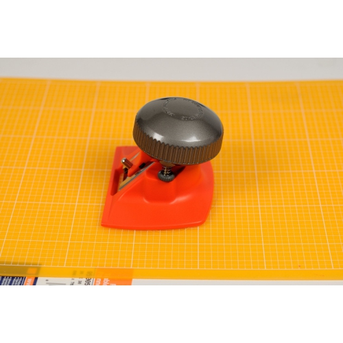 NT Professional Mat Cutter, 45 Degree Bevel Mat Board Cutter, 1 Cutter, Aluminum Die-Cast Grip, Red