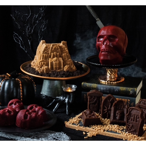 Nordic Ware Haunted Manor Bundt Pan