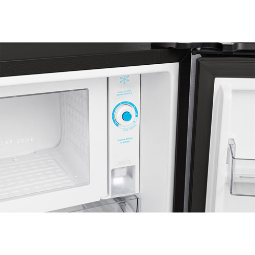 Hisense 6.3 Cu. Ft. Freestanding Bar Fridge (RC63C1GSE) - Silver