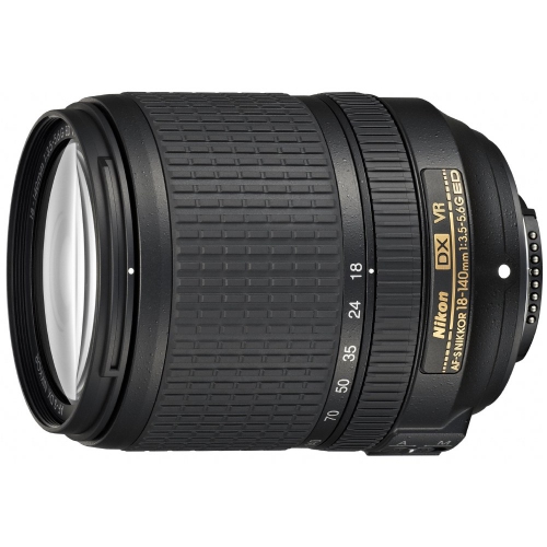 Objectif zoom à grossissement élevé AF-S DX NIKKOR 18-140&nbsp;mm f/3,5-5,6G ED VR exclusivement pour le format DX de Nikon - Boîte ouverte