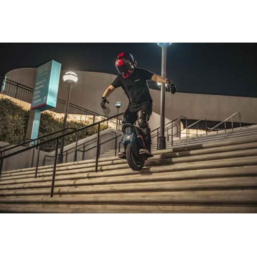 INMOTION V12S Electric Unicycle, 6000W motor, 70KPH Top Speed, 120KM range, 90mm suspension, Dual Hi-Fi Stereo Speakers, 4.3-inch high-definition