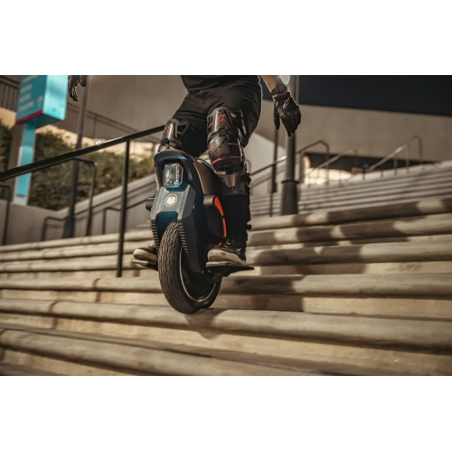 INMOTION V12S Electric Unicycle, 6000W motor, 70KPH Top Speed, 120KM range, 90mm suspension, Dual Hi-Fi Stereo Speakers, 4.3-inch high-definition