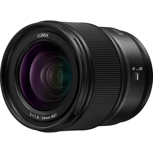 Panasonic Lumix S 24mm f/1.8 Lens Bundle