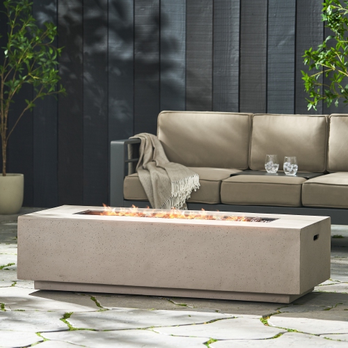 RÉSERVOIR RECTANGULAIRE 50000 BTU À L'EXTÉRIEUR