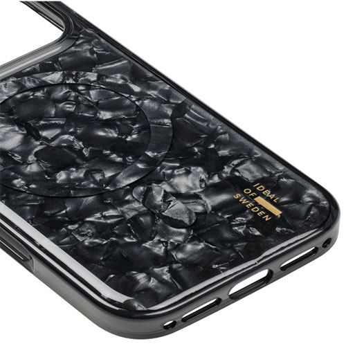 Ideal Of Sweden Pearlised Fitted Hard Shell Case with MagSafe for iPhone 17 Pro Max - Black