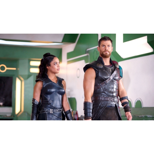 Marvel's Thor: Ragnarok [Blu-Ray]