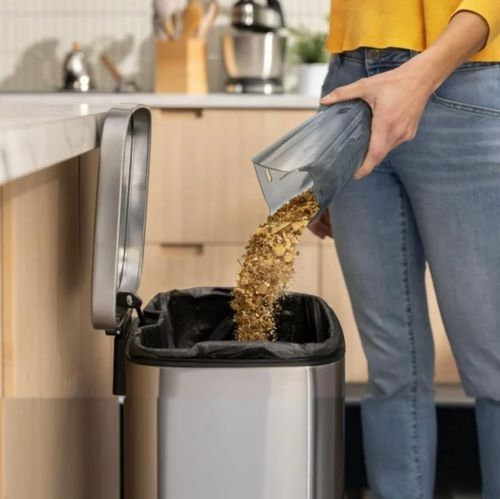 Aspirateur-balai léger 3-en-1 de Bissell® avec poignée QuickRelease™, violet Pacifique tout usage