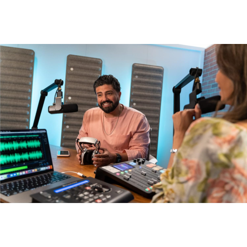 Refurbished - Logitech Blue Sona Active Dynamic XLR Broadcast Microphone for Streaming and Content Creation - Graphite (‎988-000489)