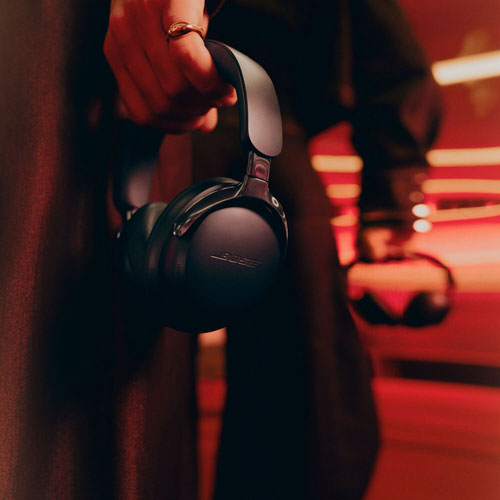 Casque d'écoute Bluetooth à suppression du bruit QuietComfort Ultra de Bose - Noir