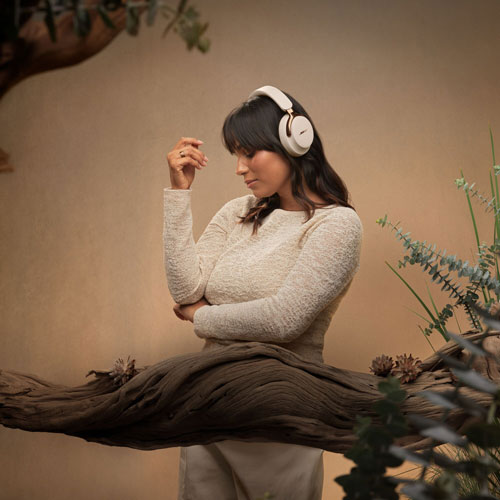 Bose QuietComfort Ultra Over-Ear Noise Cancelling Bluetooth Headphones - Driftwood Sand