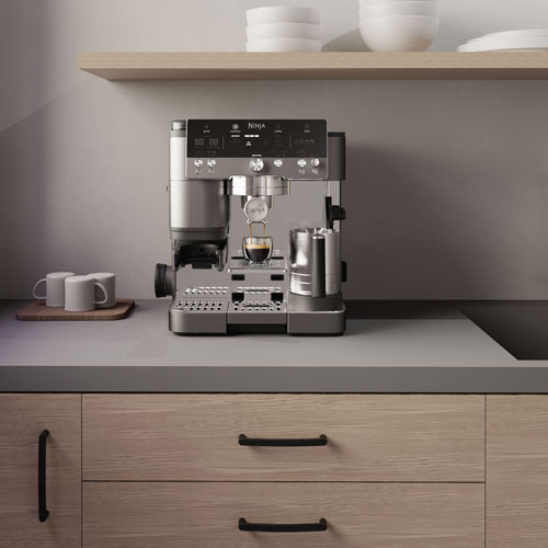 Machine à espresso Luxe Café Premier de Ninja avec mousseur à lait et moulin à café - Bronze - Exclusivité Best Buy