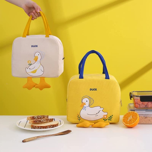 Lunch cooler bag for adults and children with cute cartoon appearance