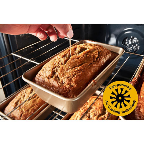 Cuisinière à gaz autonome à 5 brûleurs avec ventilateur à convection et friture à l'air 5 pi³ 30 po de Whirlpool - Acier inoxydable