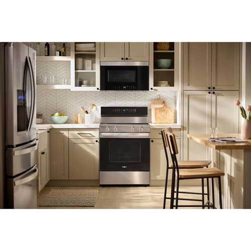 Cuisinière électrique autonome à 5 éléments avec convection véritable et friture à l'air 5,3 pi³ 30 po de Whirlpool - Acier inoxydable
