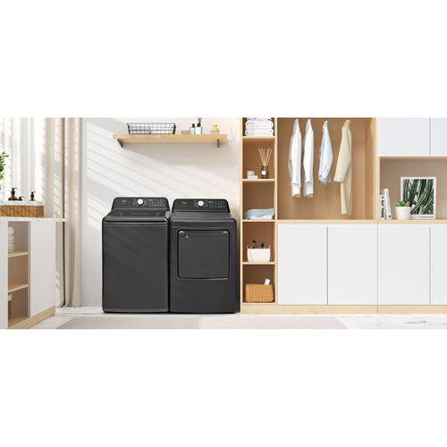 Laveuse à chargement par le haut avec pulsateur 5,2 pi³ de Midea - Acier inoxydable noir mat