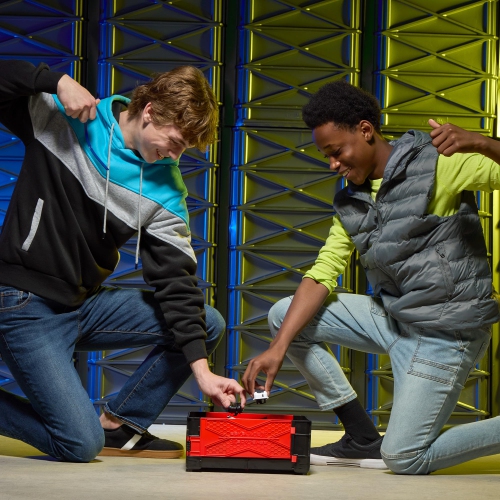 Beyblade X Clash & Carry Beystadium Battle Arena for Beyblade Spinning-Top Toys, Kids Gifts, Ages 8+