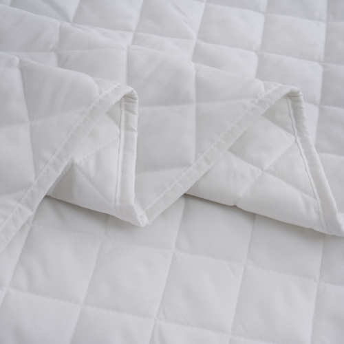 Couvre-lit matelassé Ocean Fine pour très grand lit; 300 fils au pouce carré, doux, perméable à l'air et écologique, blanc