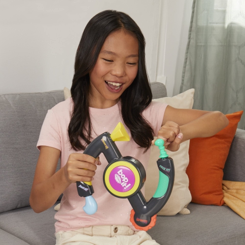 Bop It! Extreme Electronic Game for 1 or More Players, Fun Party Game for Kids Ages 8+, 4 Modes Including One-On-One Mod