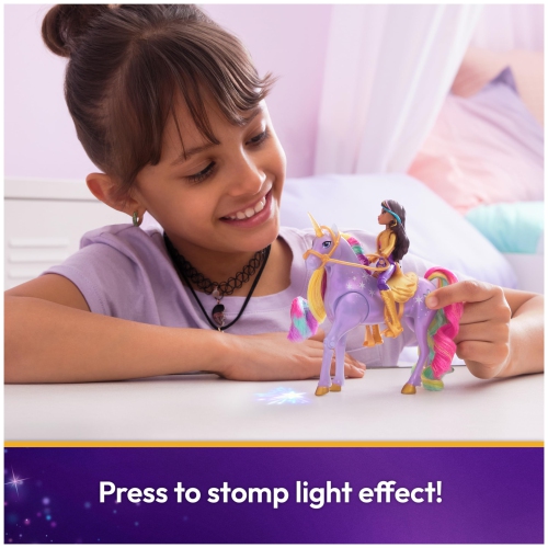 L'Académie des licornes, Sophia & Light Magic Wildstar avec effets lumineux arc-en-ciel, 2 accessoires d'équitation, poupées et licornes