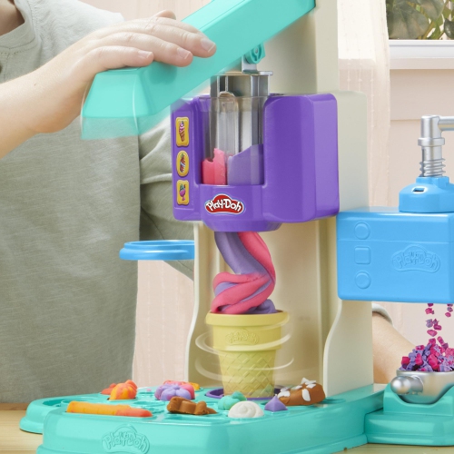Play-Doh Rainbow Swirl Ice Cream Playset with 7 Pretend Play Kitchen Accessories, Arts and Crafts Toys for 3 Year Old Gi