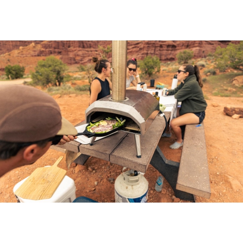 Ooni Cast Iron Sizzler Plate - Sizzler Cast Iron Pan - Cast Iron Cookware with Removable Handle - Cast Iron Griddle - Pr