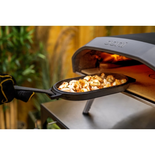 Ooni Cast Iron Sizzler Plate - Sizzler Cast Iron Pan - Cast Iron Cookware with Removable Handle - Cast Iron Griddle - Pr