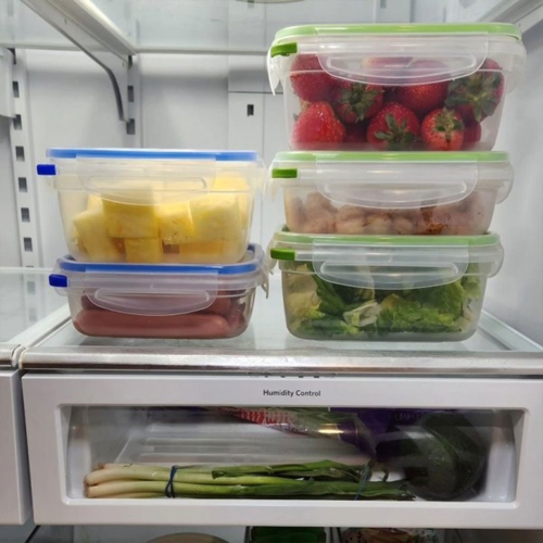 Sterilite 4.5 Cup Rectangle Ultra-Seal Food Storage Container, Green