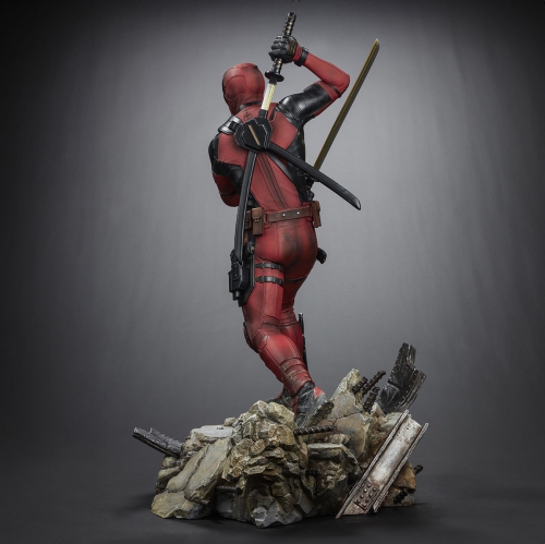 Iron Studios - Marvel - Deadpool - Legacy Replica Art Scale 1/4