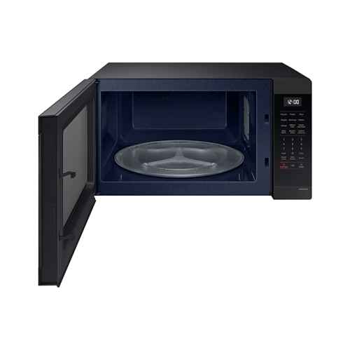 Four à micro-ondes de comptoir 1,9 pi³ de Samsung avec capteur de cuisson - Noir mat