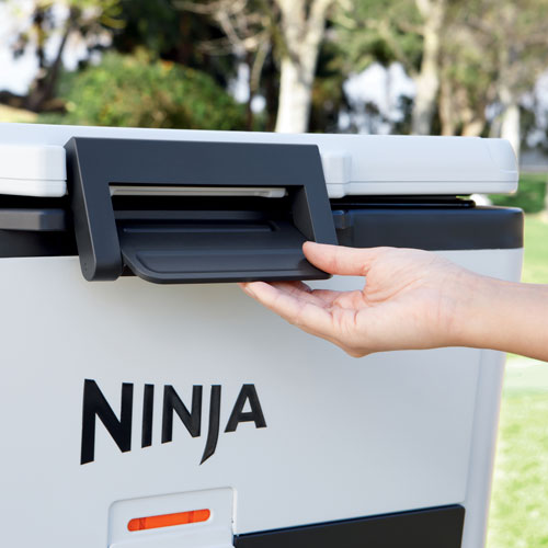 Ninja FrostVault Wheeled Cooler with Dry Zone - 29L - Cloud White