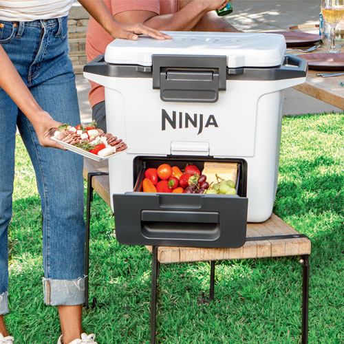 Ninja FrostVault Wheeled Cooler with Dry Zone - 29L - Cloud White