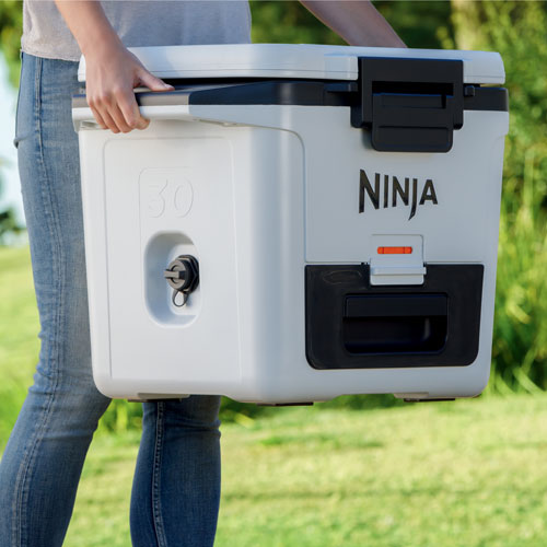 Ninja FrostVault Wheeled Cooler with Dry Zone - 29L - Cloud White