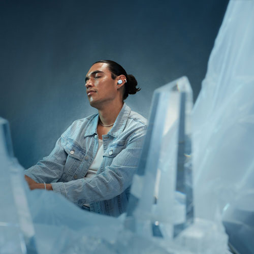 Bose QuietComfort Over-Ear Noise Cancelling Bluetooth Headphones - Ice Blue