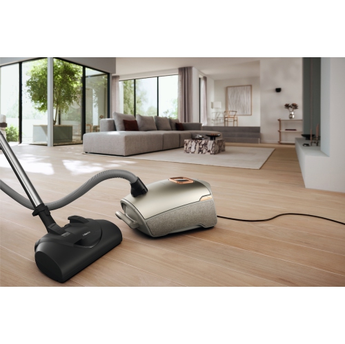 Miele Guard L1 Electro Smart Vacuum | Bagged Vacuum for Carpets and Hard Floors with ElectroBrush, Powerful Motor, and Sealed Filtration System |