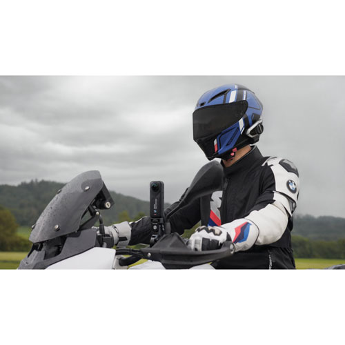 Caméra de sport étanche 8K 360° X5 édition BMW Motorrad d'Insta360 - Anglais