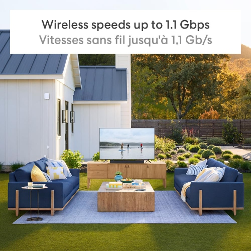 eero Outdoor 7 dual-band mesh wifi router, Weatherproof rating of IP66, Coverage up to 1,390 m² outdoors, 1-pack, Includes 30W PoE+ adaptor - Open Box