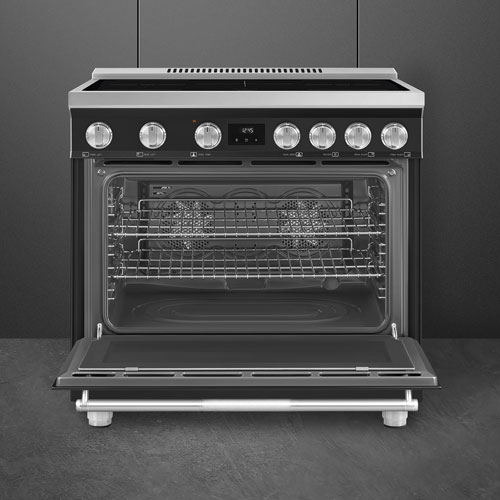 Cuisinière à induction encastrable à 5 éléments et four à convection 4,45 pi³ 36 po Smeg - Noir mat