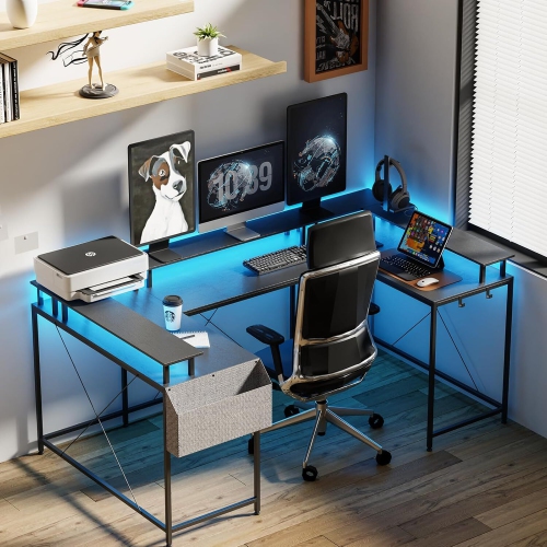 Bureau de jeu en U avec prises d'alimentation, lampes LED, support pour moniteur et tablettes de rangement, noir