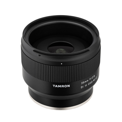 Objectif Di III OSD M 1:2 35&nbsp;mm f/2,8 de Tamron à monture E de Sony – Prime plein format, macro 1:2 et plus encore