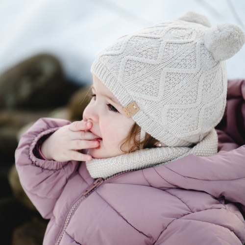 Chapeau d'hiver à pompon doux en tricot cachemire Calikids - Encre noire