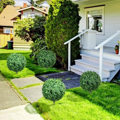 HOMCOM Set of 2 Artificial Boxwood Topiary Ball Bush with Integrated Ground Stake, Indoor Outdoor UV Resistant Faux Greenery, Faux Plants for Garden,